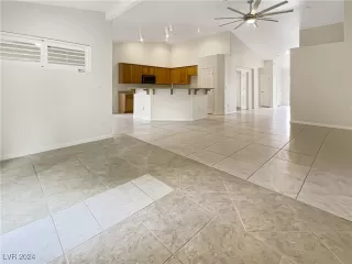 Photo #2: 2628609 Listing 