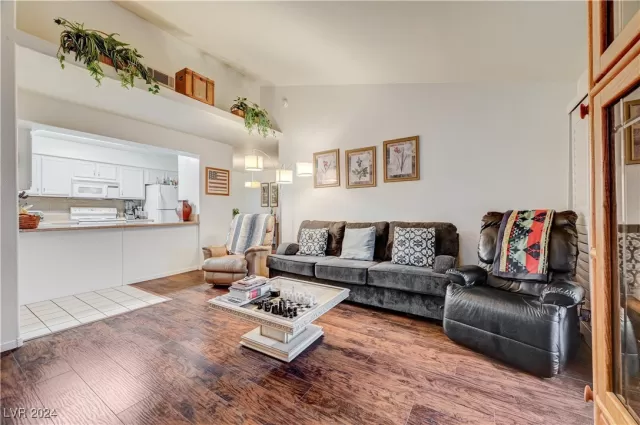 MLS: 2628610 Condo For Sale