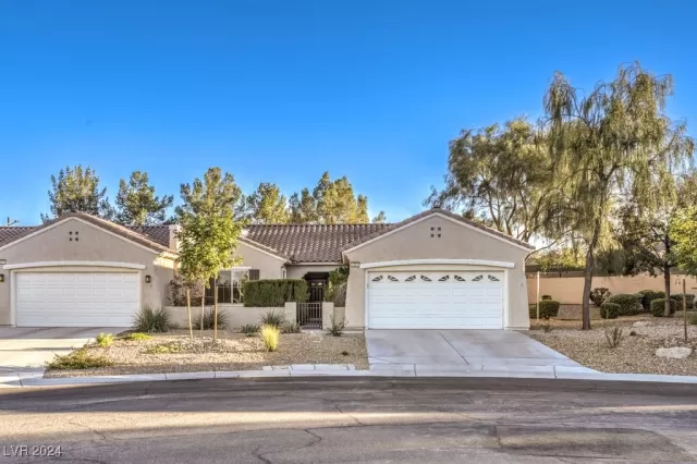 MLS: 2628617 Condo For Sale