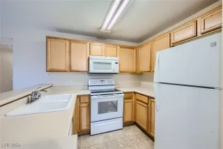 Photo #6: 2628618 Listing 