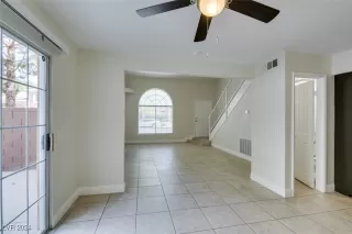 Photo #3: 2628651 Listing 