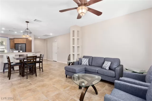 MLS: 2628668 Condo For Sale