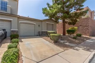 Photo #1: 2628674 Listing 