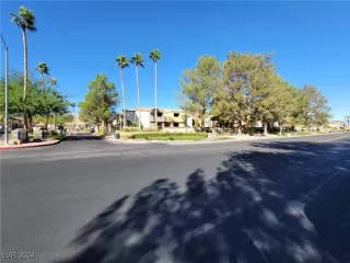 Photo #1: 2628707 Listing 