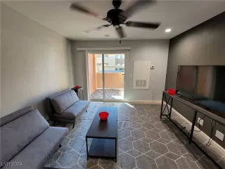 Photo #5: 2628707 Listing 