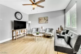 Photo #2: 2628736 Listing 