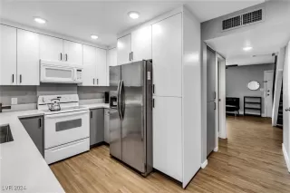Photo #6: 2628736 Listing 