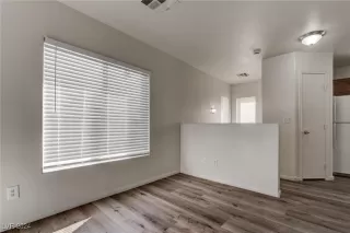 Photo #5: 2628737 Listing 