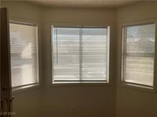 Photo #1: 2628781 Listing 