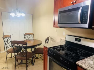 Photo #4: 2628790 Listing 