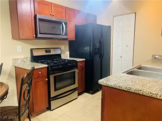 Photo #5: 2628790 Listing 