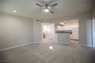 Photo #3: 2628809 Listing 