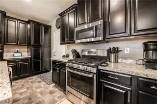 Photo #5: 2628819 Listing 