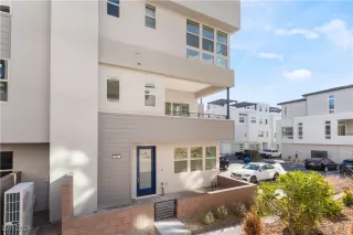 Photo #3: 2628841 Listing 