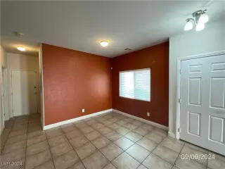 Photo #3: 2628909 Listing 