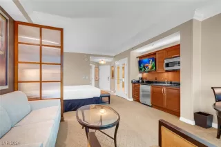 Photo #3: 2628949 Listing