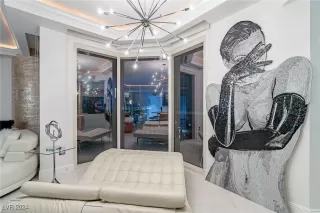 Photo #4: 2628983 Listing 