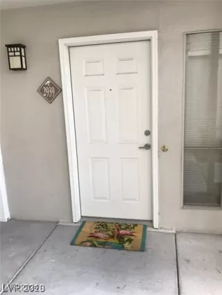 Photo #2: 2628987 Listing 