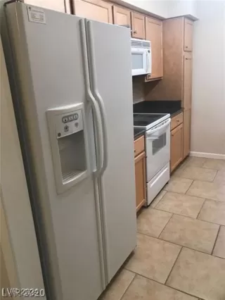 Photo #6: 2628987 Listing 