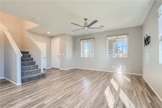 Photo #5: 2628992 Listing 