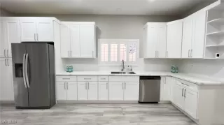 Photo #3: 2629035 Listing 