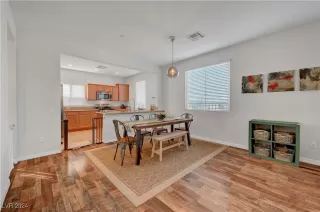Photo #5: 2629051 Listing 