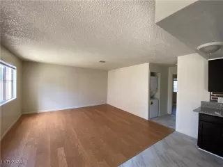 Photo #5: 2629063 Listing 