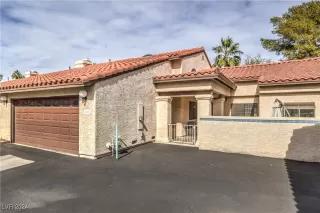 Photo #1: 2629082 Listing 