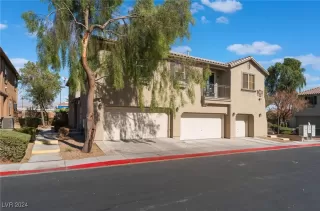 Photo #2: 2629083 Listing 