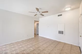 Photo #4: 2629101 Listing 