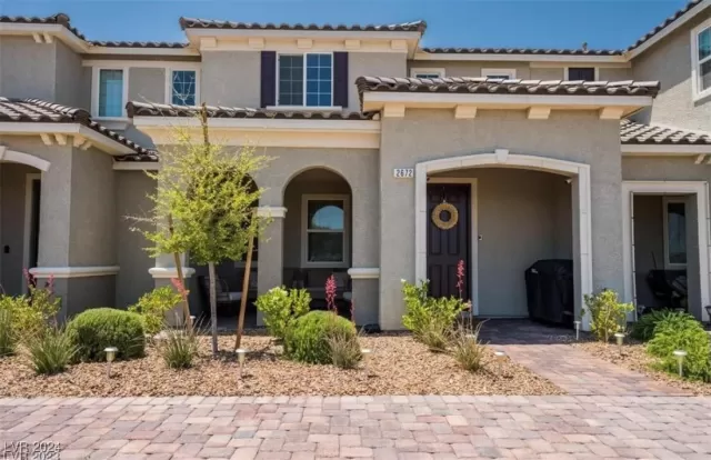 MLS: 2629152 Condo For Sale