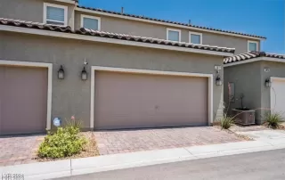 Photo #1: 2629152 Listing 