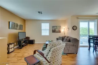 Photo #4: 2629186 Listing 