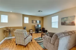 Photo #5: 2629186 Listing 