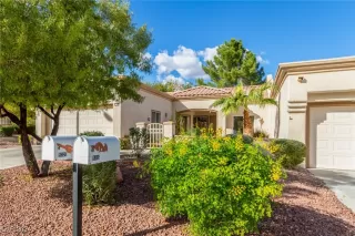 Photo #3: 2629201 Listing 