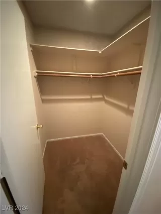 Photo #6: 2629218 Listing 