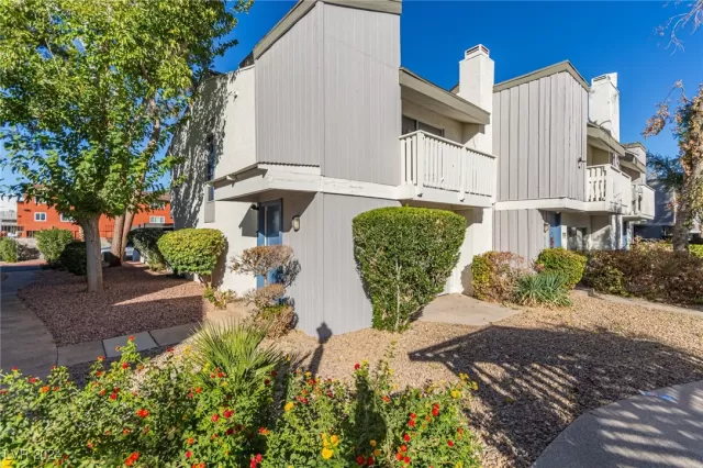 MLS: 2629227 Condo For Sale