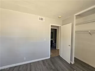 Photo #3: 2629256 Listing 