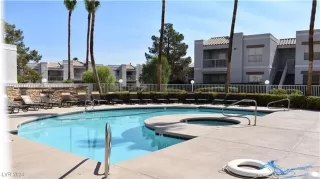 Photo #3: 2629353 Listing 