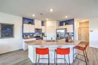 Photo #4: 2629373 Listing 