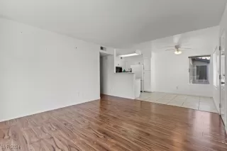 Photo #1: 2629401 Listing 