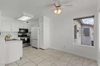 Photo #5: 2629401 Listing 