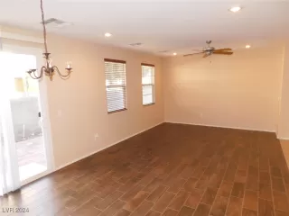 Photo #2: 2629421 Listing 