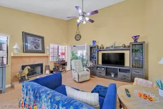 Photo #3: 2629430 Listing