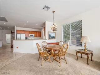 Photo #6: 2629431 Listing 