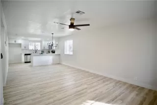 Photo #6: 2629434 Listing