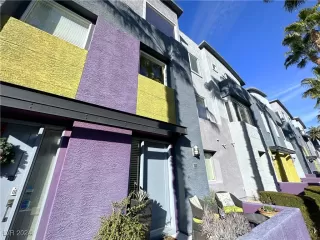 Photo #1: 2629460 Listing