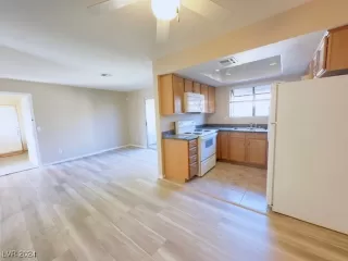 Photo #1: 2629503 Listing 