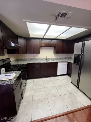 Photo #1: 2629514 Listing 