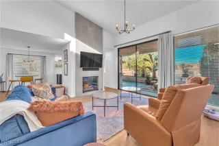 Photo #4: 2629526 Listing 